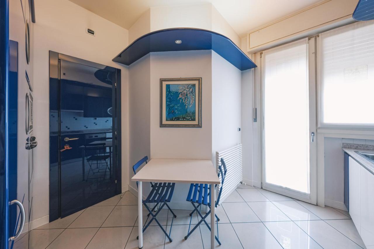 Como City View Apartment Esterno foto