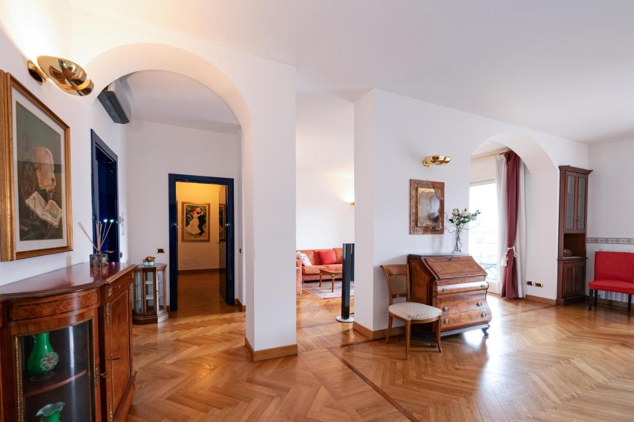 Como City View Apartment Esterno foto