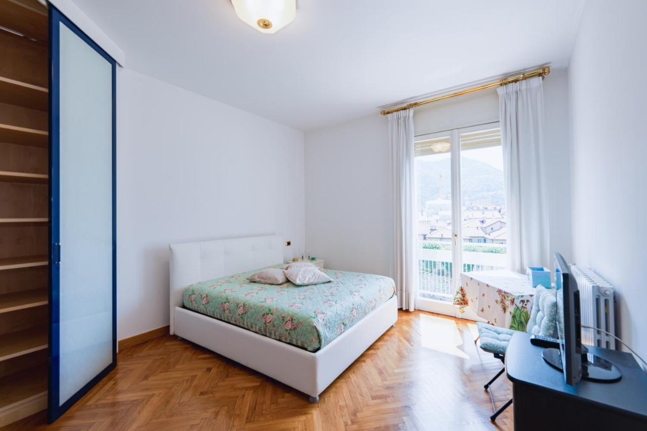 Como City View Apartment Esterno foto