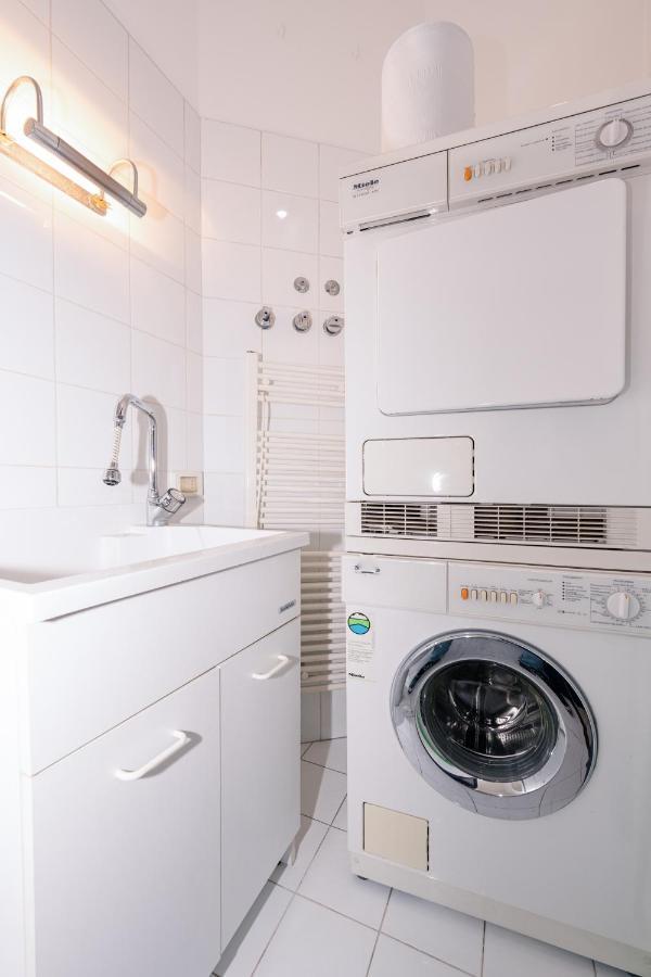 Como City View Apartment Esterno foto