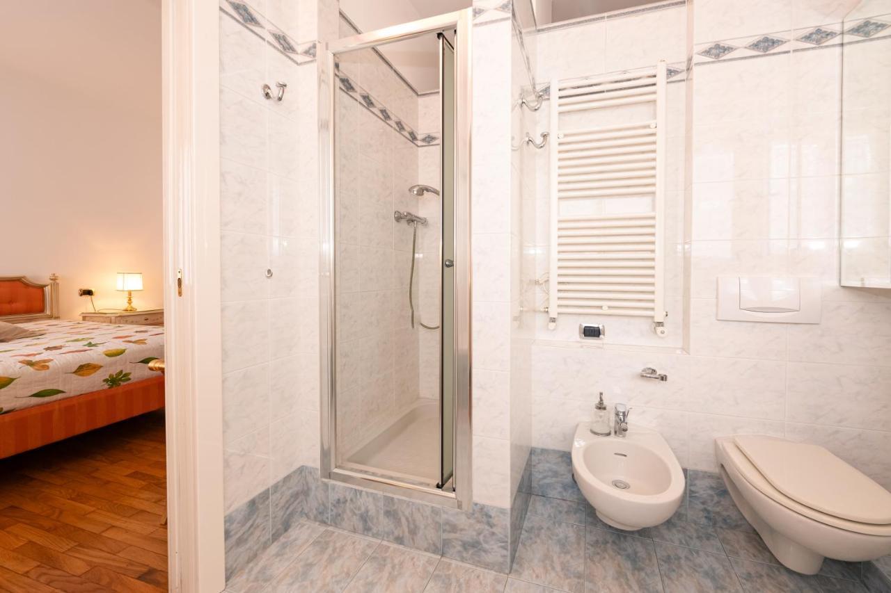 Como City View Apartment Esterno foto