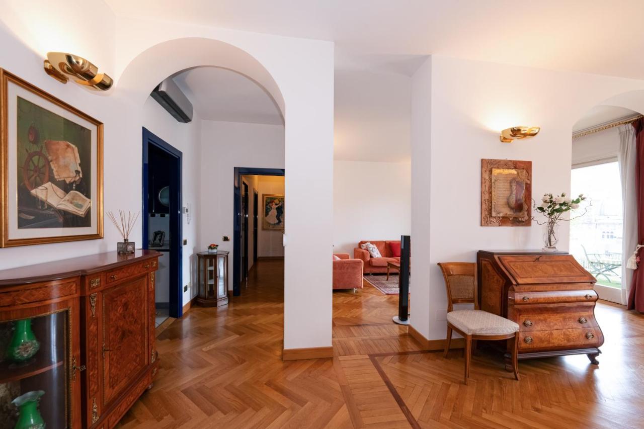 Como City View Apartment Esterno foto