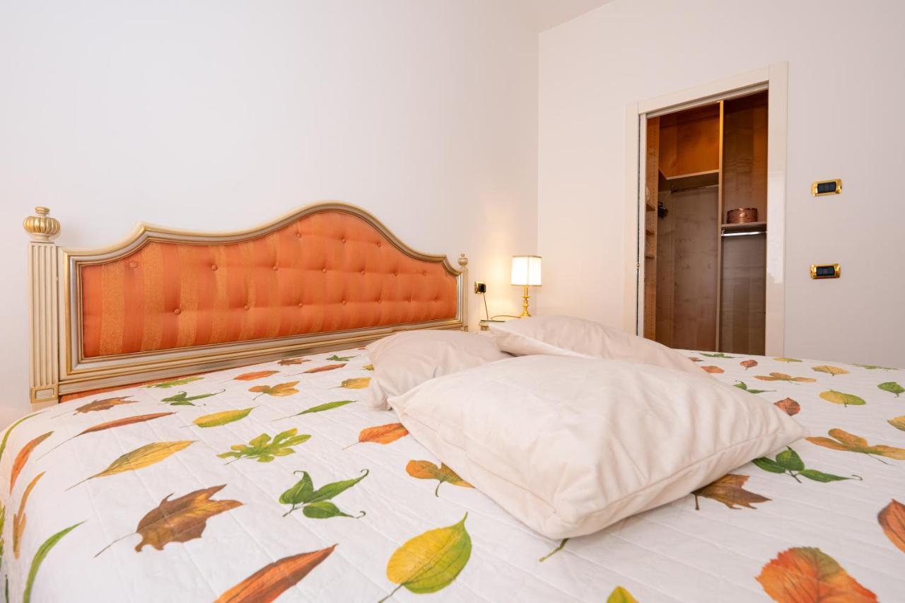 Como City View Apartment Esterno foto